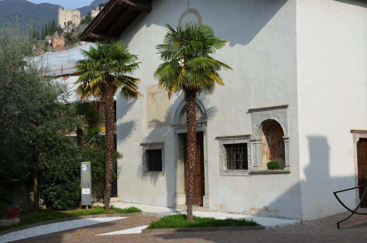 Apartamento Palazzo Oltre Arco Exterior foto