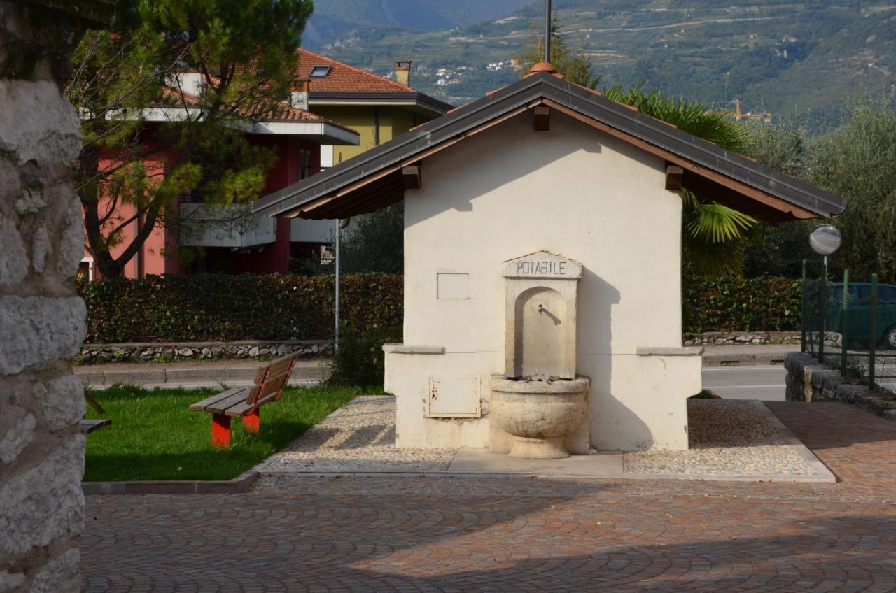 Apartamento Palazzo Oltre Arco Exterior foto