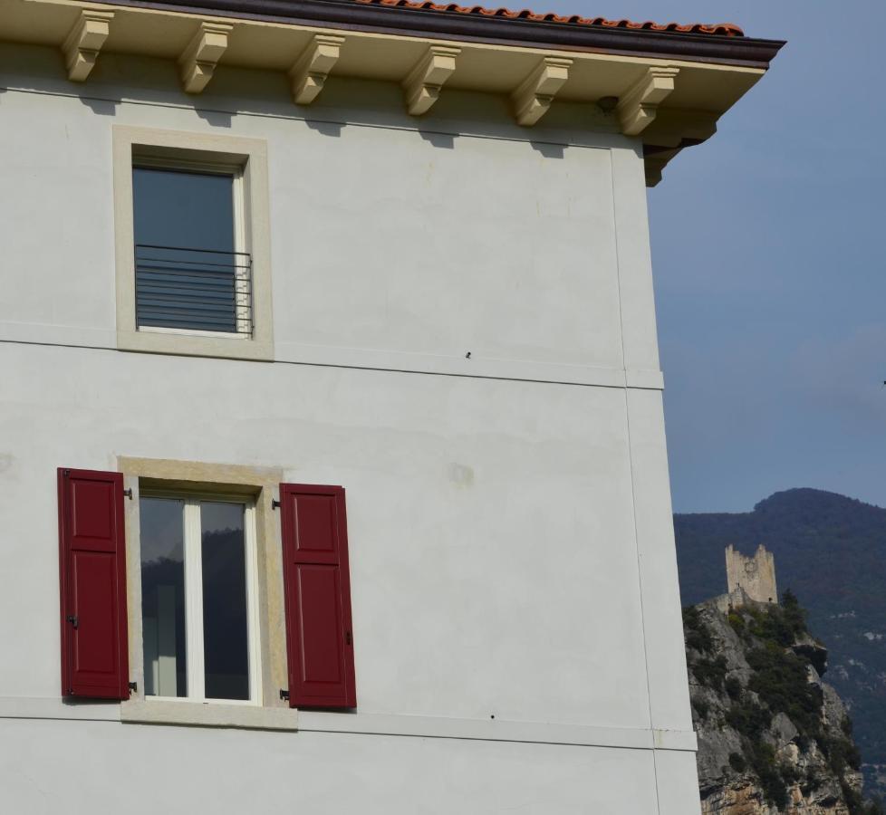 Apartamento Palazzo Oltre Arco Exterior foto