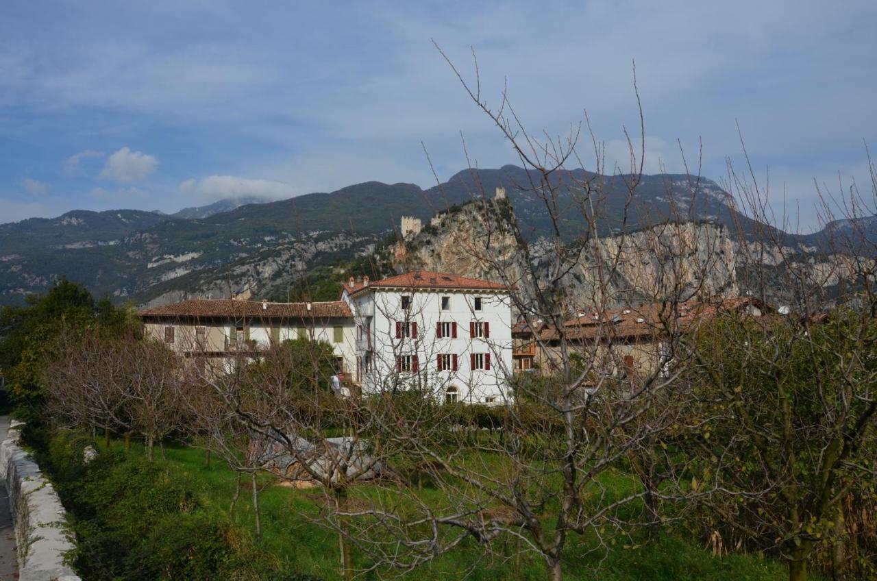 Apartamento Palazzo Oltre Arco Exterior foto